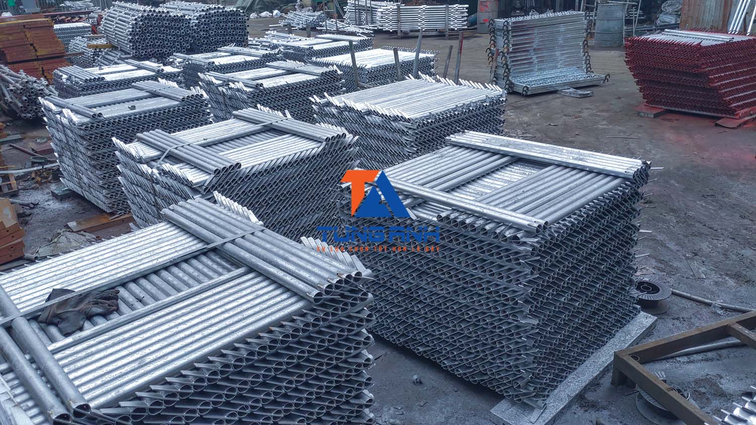 giằng giáo xây dựng giằng giáo nêm