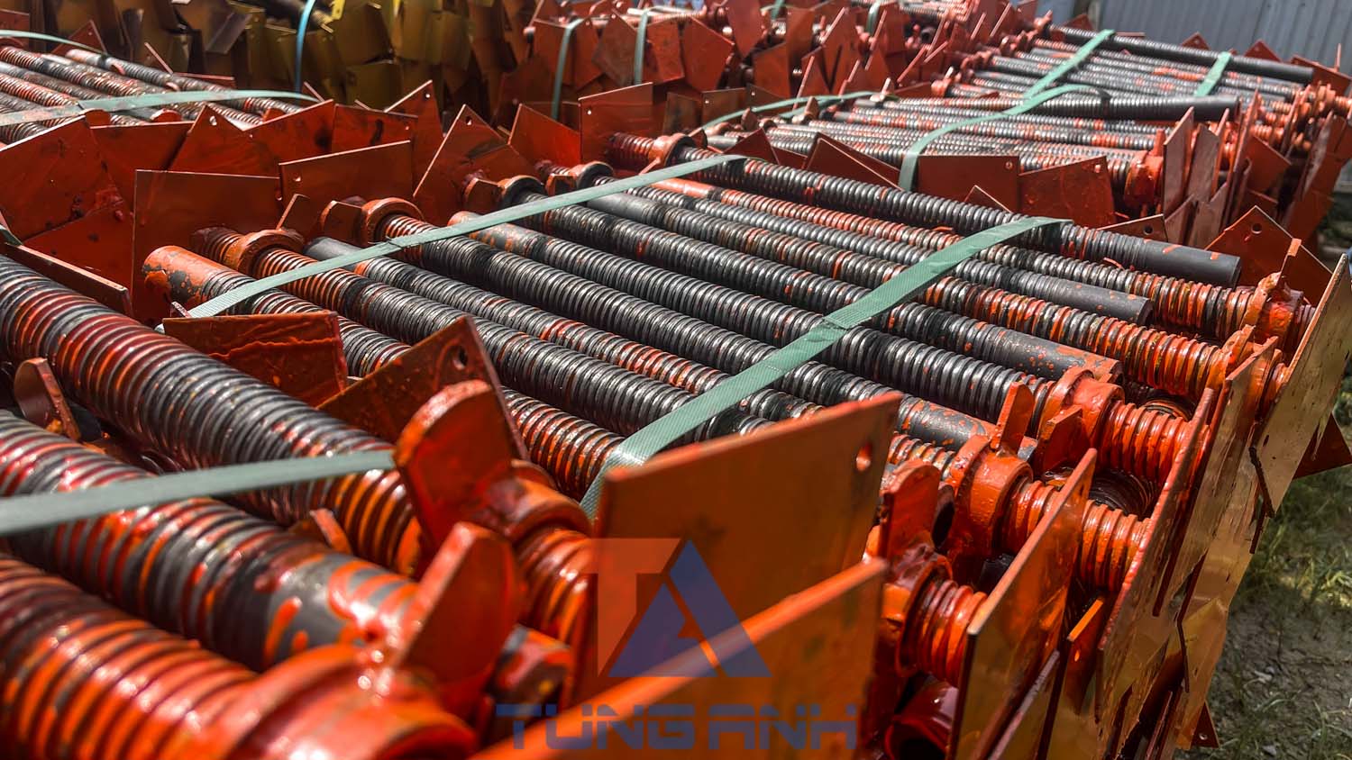 kích tăng giàn giáo chất lượng cao