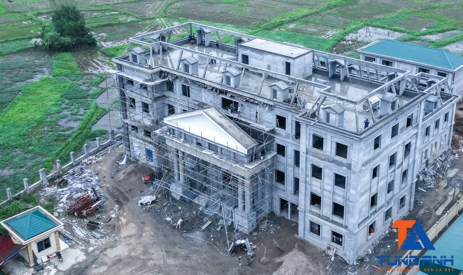 Dịch vụ giàn giáo Hòa Bình chất lượng